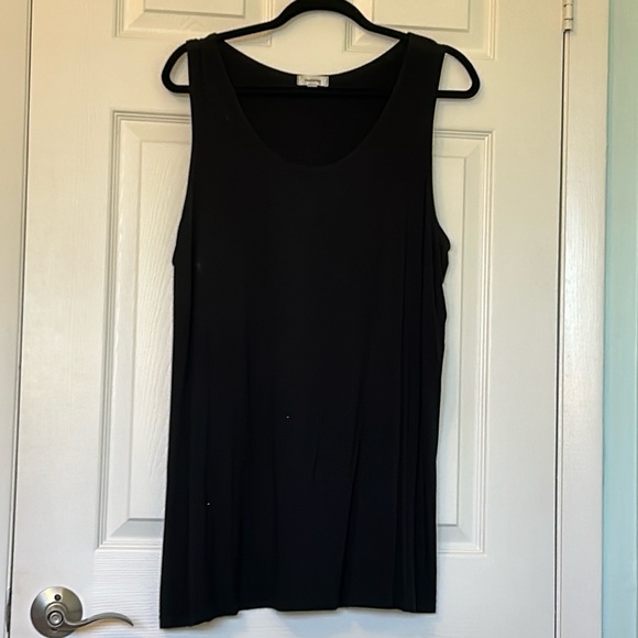 Sleeveless black knit tunic - Picture 1 of 1